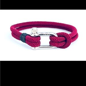 Color:  Wine. Size: medium, large, X-Large